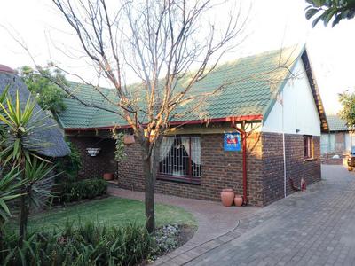 House For Sale in Norkem Park, Kempton Park