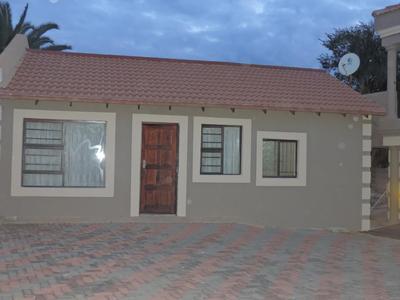 Apartment / Flat For Rent in Birch Acres, Kempton Park