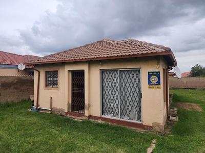 House For Sale in Birch Acres, Kempton Park